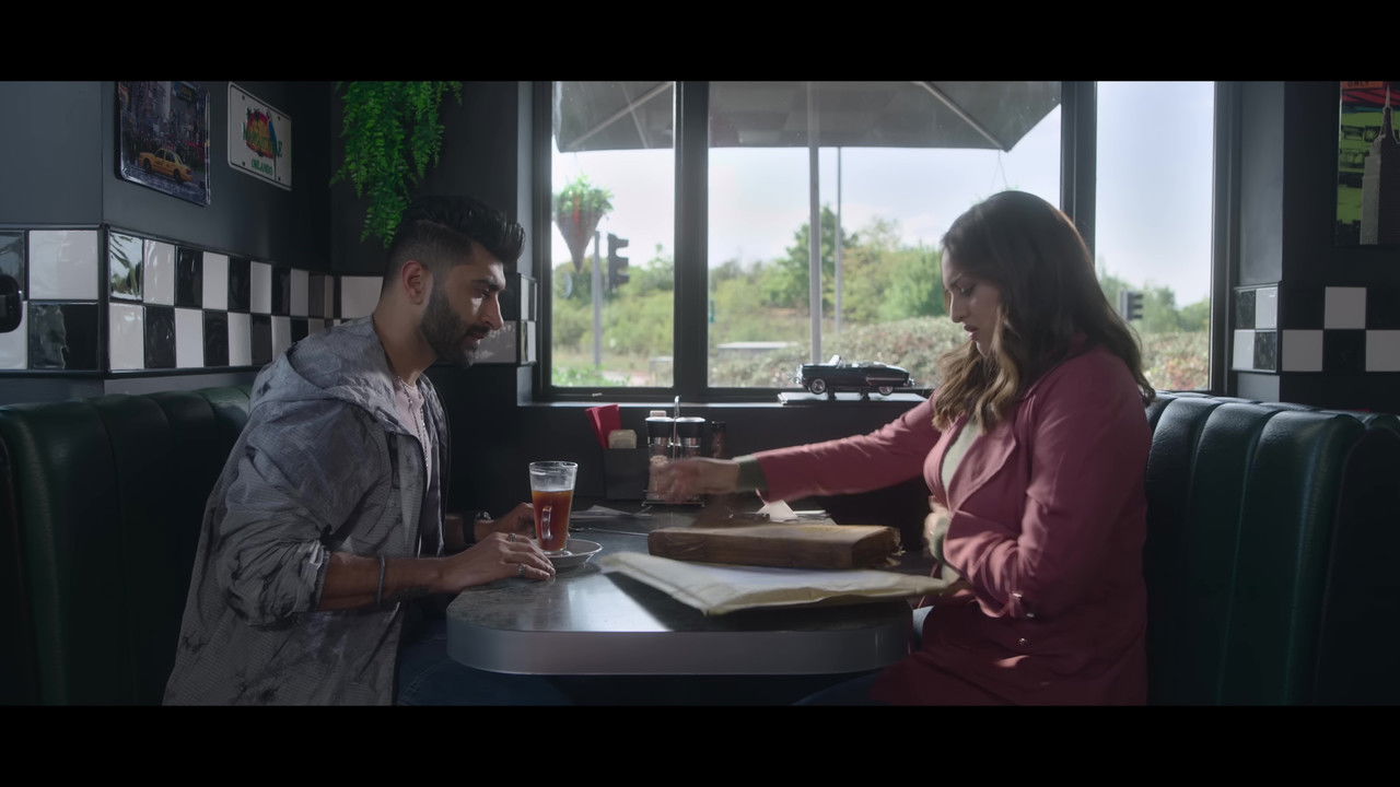 Nikita Roy Movie Screenshot 2